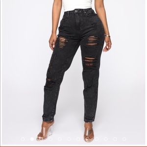 NWT Fashion Nova Lola Destructed Jeans -Black